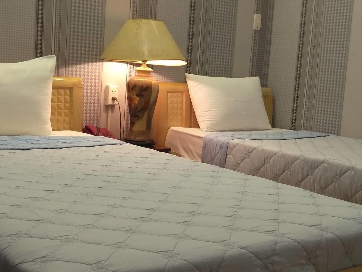 Ha Vy Hotel Хошимин Екстериор снимка